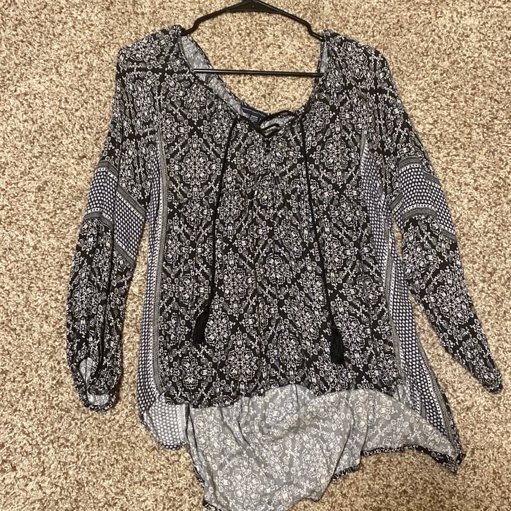 American Eagle Long Sleeve Shirt